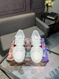 Picture of Louis Vuitton Shoes _SKULVsz38-44hnq100615755